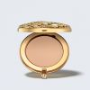 „The Secret Is Love Powder Compact“, autorė Monica Rich Kosann